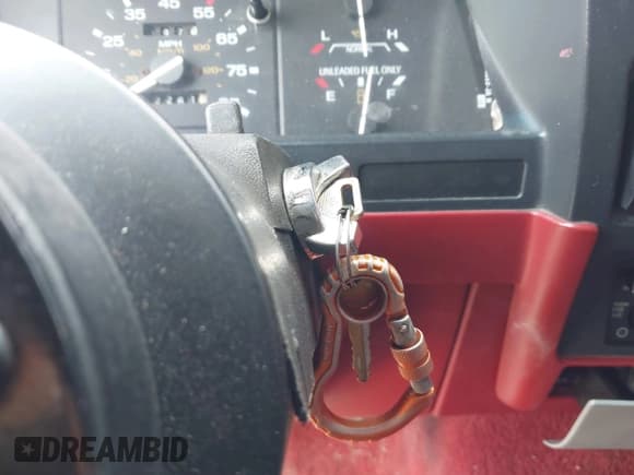 ✅ 1992 Ford Ranger • VIN: 1FTCR10A3NUD34606 • Lot: 42394078. Wystawiony na IAAI z przebiegiem 62 261 mil. Bezpłatny archiwum sprzedaży aukcyjnych z USA i szczegółowy raport historii pojazdu na DreamBid. Zdjęcie 11.