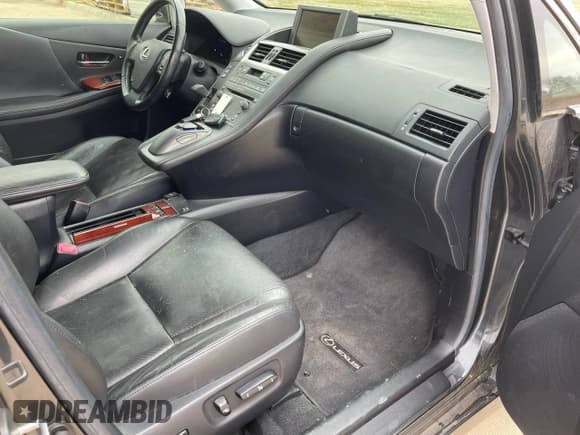 ✅ 2010 Lexus HS 250h Premium • VIN: JTHBB1BA0A2007243 • Lot: 85204625. Wystawiony na Copart z przebiegiem 203 417 mil. Bezpłatny archiwum sprzedaży aukcyjnych z USA i szczegółowy raport historii pojazdu na DreamBid. Zdjęcie 5.