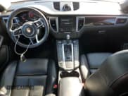 ✅ 2017 Porsche Macan Turbo • VIN: WP1AF2A52HLB62164 • Лот: 44790805. Опубликован ранее на Copart с пробегом 41 322 миль. Бесплатный доступ к архиву аукционных продаж из США и подробный отчёт об истории автомобиля на DreamBid. Изображение 8.