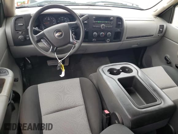 ✅ 2007 Chevrolet Silverado 1500 Work Truck • VIN: 1GCEC190X7E552043 • Lot: 67195035. Listed on Copart with Not provided. Free auction sales archive from the USA and detailed vehicle history report at DreamBid. Image 8.