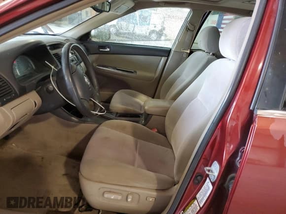 ✅ 2004 Toyota Camry SE • VIN: 4T1BA32K14U502001 • Лот: 71993325. Опубликован ранее на Copart с пробегом 214 787 миль. Бесплатный доступ к архиву аукционных продаж из США и подробный отчёт об истории автомобиля на DreamBid. Изображение 7.