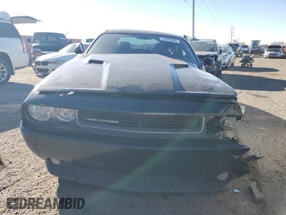 ✅ 2013 Dodge Challenger SXT Plus • VIN: 2C3CDYAG8DH510873 • Lot: 77626334. Wystawiony na Copart z przebiegiem 156 630 mil. Bezpłatny archiwum sprzedaży aukcyjnych z USA i szczegółowy raport historii pojazdu na DreamBid. Zdjęcie 5.
