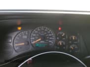 ✅ 2002 Chevrolet Suburban LT • VIN: 1GNEC16ZX2J114133 • Лот: 86775144. Опубликован ранее на Copart с пробегом 344 416 миль. Бесплатный доступ к архиву аукционных продаж из США и подробный отчёт об истории автомобиля на DreamBid. Изображение 9.