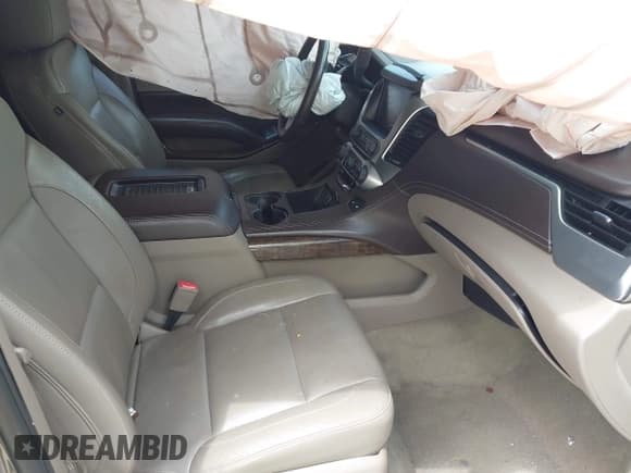 ✅ 2016 Chevrolet Tahoe LT • VIN: 1GNSCBKC7GR129367 • Lot: 42503801. Listed on IAAI with 111,352 mi. Free auction sales archive from the USA and detailed vehicle history report at DreamBid. Image 5.