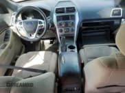 ✅ 2013 Ford Explorer • VIN: 1FM5K7B87DGA65822 • Lot: 85500885. Wystawiony na Copart z przebiegiem 257 889 mil. Bezpłatny archiwum sprzedaży aukcyjnych z USA i szczegółowy raport historii pojazdu na DreamBid. Zdjęcie 8.