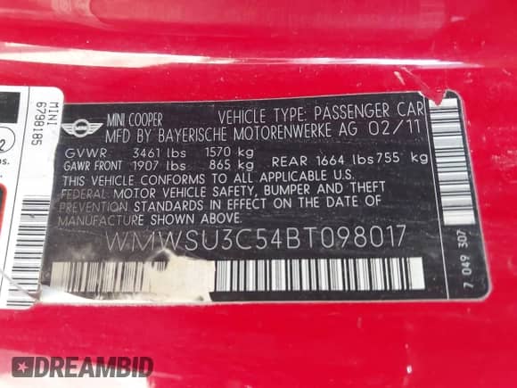2011 MINI Hardtop with VIN WMWSU3C54BT098017, listed as a IAAI auction lot 42438687 with 138,609 mi miles and . Bid and sale history available at DreamBid. Image 9.