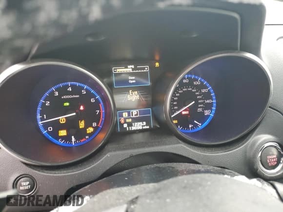 ✅ 2018 Subaru Outback Limited • VIN: 4S4BSENCXJ3207798 • Lot: 43945895. Wystawiony na Copart z przebiegiem 113 696 mil. Bezpłatny archiwum sprzedaży aukcyjnych z USA i szczegółowy raport historii pojazdu na DreamBid. Zdjęcie 9.