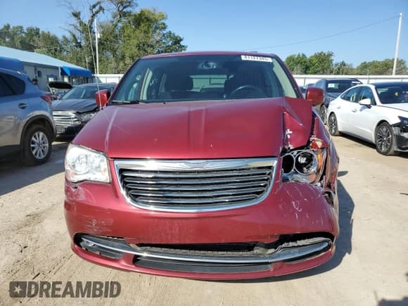 ✅ 2012 Chrysler Town & Country Touring • VIN: 2C4RC1BG0CR168861 • Lot: 81127345. Wystawiony na Copart z przebiegiem 71 482 mil. Bezpłatny archiwum sprzedaży aukcyjnych z USA i szczegółowy raport historii pojazdu na DreamBid. Zdjęcie 5.