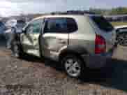 2007 Hyundai Tucson SE z VIN KM8JN72D27U640529, wystawiony jako Copart lot #72318784 z przebiegiem Nie podano mil oraz Szkoda całkowita • Salvage title. Historia ofert i sprzedaży dostępna na DreamBid. Obrazek 2.