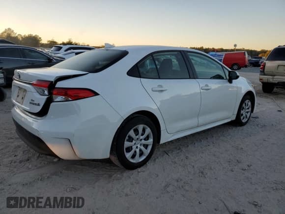 ✅ 2024 Toyota Corolla Hybrid SE • VIN: JTDBCMFE5R3038751 • Lot: 92452635. Listed on Copart with 23,929 mi. Free auction sales archive from the USA and detailed vehicle history report at DreamBid. Image 3.