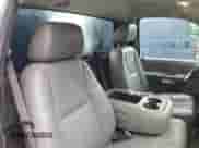 2009 Chevrolet Silverado 3500HD WT с VIN 1GBJC74K39E135526, выставлен на аукционе Copart как лот 55476145 с пробегом 231 642 миль миль и Чистый • Clean title. История ставок и продаж доступна на DreamBid. Изображение 10.