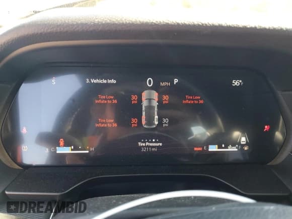 ✅ 2025 Jeep Grand Cherokee Laredo • VIN: 1C4RJHAG5SC311374 • Лот: 91348655. Опубликован ранее на Copart с пробегом 3 211 миль. Бесплатный доступ к архиву аукционных продаж из США и подробный отчёт об истории автомобиля на DreamBid. Изображение 9.