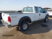 ✅ 2000 Ford F-250 XL • VIN: 1FTNX21S9YED39142 • Lot: 40612671. Wystawiony na IAAI z przebiegiem 227 772 mil. Bezpłatny archiwum sprzedaży aukcyjnych z USA i szczegółowy raport historii pojazdu na DreamBid. Zdjęcie 4.