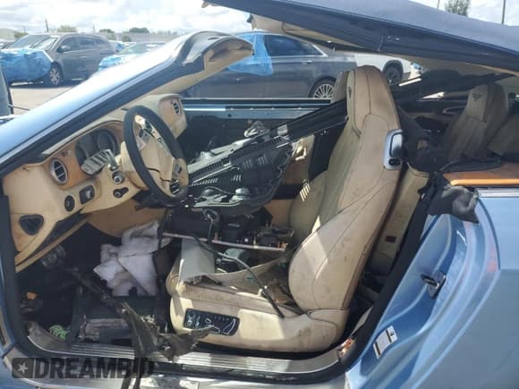 ✅ 2012 Bentley Continental GT • VIN: SCBGR3ZA1CC076978 • Lot: 68826525. Listed on Copart with Not provided. Free auction sales archive from the USA and detailed vehicle history report at DreamBid. Image 7.