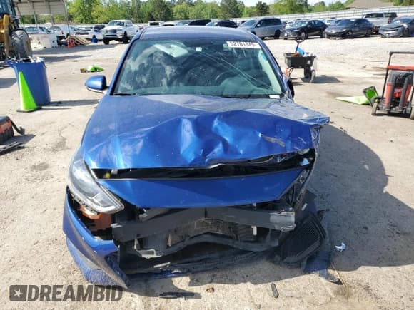 ✅ 2022 Hyundai Accent SE • VIN: 3KPC24A6XNE168048 • Lot: 52701345. Wystawiony na Copart z przebiegiem 54 614 mil. Bezpłatny archiwum sprzedaży aukcyjnych z USA i szczegółowy raport historii pojazdu na DreamBid. Zdjęcie 5.