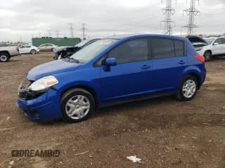 ✅ 2010 Nissan Versa S • VIN: 3N1BC1CP7AL419730 • Lot: 86806635. Wystawiony na Copart z przebiegiem 96 282 mil. Bezpłatny archiwum sprzedaży aukcyjnych z USA i szczegółowy raport historii pojazdu na DreamBid. Zdjęcie 1.