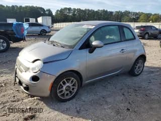 ✅ 2015 FIAT 500 Pop • VIN: 3C3CFFARXFT662938 • Lot: 82589275. Wystawiony na Copart z przebiegiem 131 844 mil. Bezpłatny archiwum sprzedaży aukcyjnych z USA i szczegółowy raport historii pojazdu na DreamBid. Zdjęcie 1.