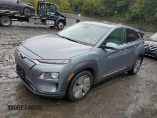 ✅ 2019 Hyundai Kona Ultimate • VIN: KM8K53AG9KU055027 • Лот: 69344823. Опубликован ранее на Copart с пробегом 50 923 миль. Бесплатный доступ к архиву аукционных продаж из США и подробный отчёт об истории автомобиля на DreamBid. Изображение 1.