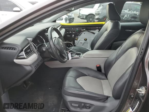 ✅ 2020 Toyota Camry Hybrid XLE • VIN: 4T1F31AK8LU537490 • Лот: 91484975. Опубликован ранее на Copart с пробегом 41 789 миль. Бесплатный доступ к архиву аукционных продаж из США и подробный отчёт об истории автомобиля на DreamBid. Изображение 7.