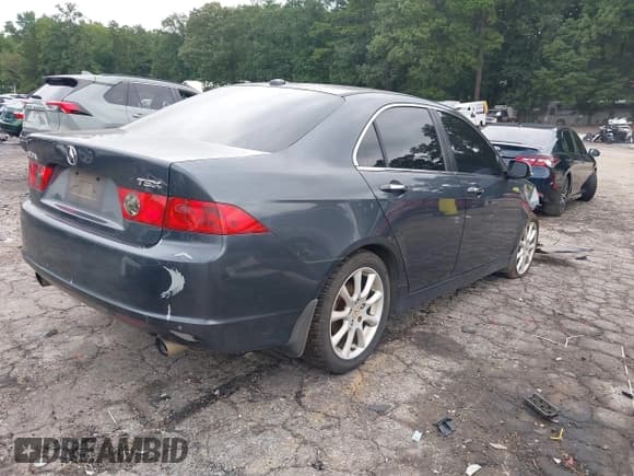 ✅ 2006 Acura TSX Navi • VIN: JH4CL96946C019770 • Lot: 42932977. Listed on IAAI with 372,436 mi. Free auction sales archive from the USA and detailed vehicle history report at DreamBid. Image 4.