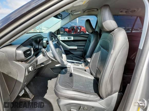 2023 Ford Explorer Limited with VIN 1FMSK8FH3PGA57255, listed as a Copart auction lot 62389095 with 49,997 mi miles and Clean title. Bid and sale history available at DreamBid. Image 7.