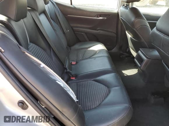 ✅ 2022 Toyota Camry Hybrid Nightshade • VIN: 4T1G31AK7NU033150 • Лот: 84897285. Опубликован ранее на Copart с пробегом 210 059 миль. Бесплатный доступ к архиву аукционных продаж из США и подробный отчёт об истории автомобиля на DreamBid. Изображение 10.