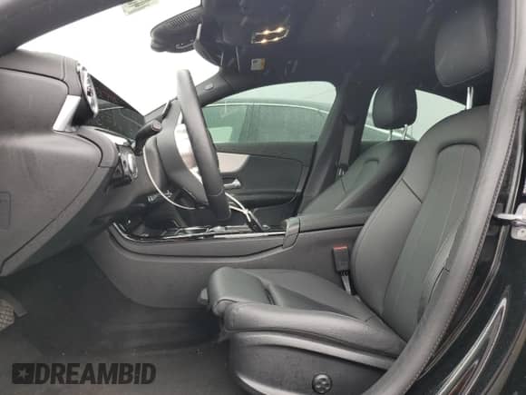 2024 Mercedes-Benz CLA 250 с VIN W1K5J4GB4RN456378, выставлен на аукционе Copart как лот 45326235 с пробегом 7 687 миль миль и Списание • Salvage title. История ставок и продаж доступна на DreamBid. Изображение 7.