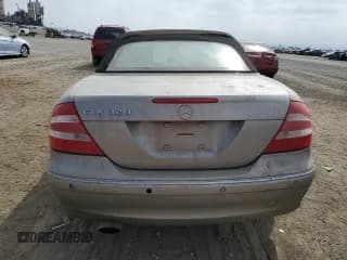✅ 2005 Mercedes-Benz CLK 320 • VIN: WDBTK65J95F162336 • Lot: 76138484. Wystawiony na Copart z przebiegiem Nie podano. Bezpłatny archiwum sprzedaży aukcyjnych z USA i szczegółowy raport historii pojazdu na DreamBid. Zdjęcie 6.