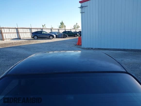 ✅ 2004 Nissan Sentra SE-R • VIN: 3N1AB51D24L728623 • Lot: 43401703. Wystawiony na IAAI z przebiegiem 175 980 mil. Bezpłatny archiwum sprzedaży aukcyjnych z USA i szczegółowy raport historii pojazdu na DreamBid. Zdjęcie 6.