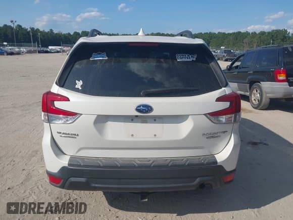✅ 2019 Subaru Forester Premium • VIN: JF2SKAEC8KH409297 • Лот: 43301452. Опубликован ранее на IAAI с пробегом 173 345 миль. Бесплатный доступ к архиву аукционных продаж из США и подробный отчёт об истории автомобиля на DreamBid. Изображение 16.