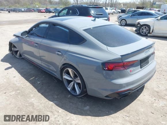 ✅ 2019 Audi RS 5 Sportback • VIN: WUABWCF53KA907286 • Lot: 42098943. Listed on IAAI with 62,275 mi. Free auction sales archive from the USA and detailed vehicle history report at DreamBid. Image 3.