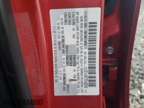 ✅ 2019 Mazda 3 Preferred • VIN: 3MZBPADL0KM109747 • Lot: 90826035. Listed on Copart with 49,214 mi. Free auction sales archive from the USA and detailed vehicle history report at DreamBid. Image 13.