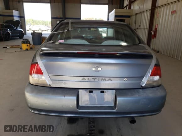 ✅ 1999 Nissan Altima XE • VIN: 1N4DL01D7XC224892 • Lot: 76010084. Wystawiony na Copart z przebiegiem 287 830 mil. Bezpłatny archiwum sprzedaży aukcyjnych z USA i szczegółowy raport historii pojazdu na DreamBid. Zdjęcie 6.