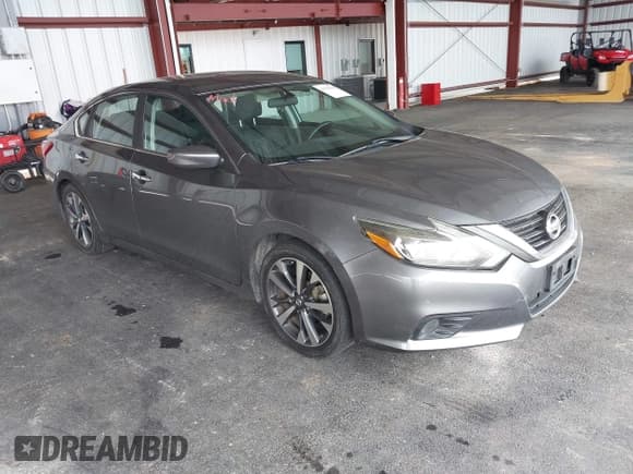 ✅ 2017 Nissan Altima S • VIN: 1N4AL3AP1HC188696 • Lot: 43524361. Wystawiony na IAAI z przebiegiem 134 380 mil. Bezpłatny archiwum sprzedaży aukcyjnych z USA i szczegółowy raport historii pojazdu na DreamBid. Zdjęcie 1.