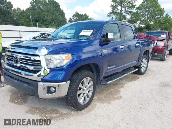 ✅ 2015 Toyota Tundra Limited • VIN: 5TFFY5F10FX180077 • Lot: 43389344. Wystawiony na IAAI z przebiegiem 115 063 mil. Bezpłatny archiwum sprzedaży aukcyjnych z USA i szczegółowy raport historii pojazdu na DreamBid. Zdjęcie 17.