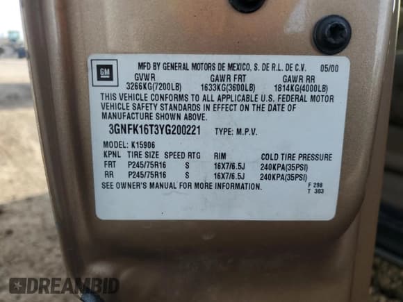 ✅ 2000 Chevrolet Suburban LS • VIN: 3GNFK16T3YG200221 • Лот: 87088044. Опубликован ранее на Copart с пробегом 163 716 миль. Бесплатный доступ к архиву аукционных продаж из США и подробный отчёт об истории автомобиля на DreamBid. Изображение 16.