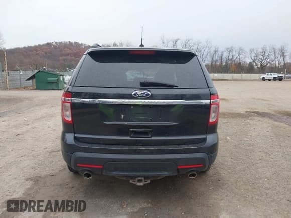 ✅ 2015 Ford Explorer Limited • VIN: 1FM5K8F8XFGA16360 • Lot: 43713250. Wystawiony na IAAI z przebiegiem 236 188 mil. Bezpłatny archiwum sprzedaży aukcyjnych z USA i szczegółowy raport historii pojazdu na DreamBid. Zdjęcie 17.