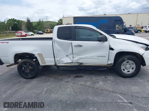 ✅ 2015 Chevrolet Colorado 4WD WT • VIN: 1GCHTAEAXF1204857 • Лот: 42005800. Опубликован ранее на IAAI с пробегом 100 378 миль. Бесплатный доступ к архиву аукционных продаж из США и подробный отчёт об истории автомобиля на DreamBid. Изображение 13.