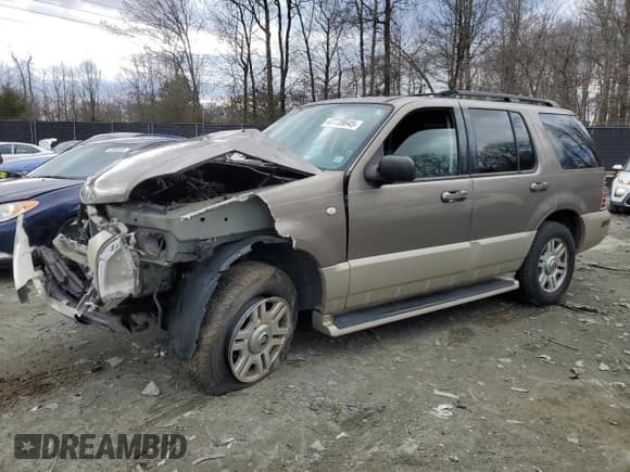 ✅ 2004 Mercury Mountaineer Convenience • VIN: 4M2ZU86W84UJ14939 • Lot: 47739645. Wystawiony na Copart z przebiegiem Nie podano. Bezpłatny archiwum sprzedaży aukcyjnych z USA i szczegółowy raport historii pojazdu na DreamBid. Zdjęcie 1.