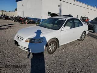 2001 Honda Accord EX z VIN JHMCG566X1C018716, wystawiony jako Copart lot #82086725 z przebiegiem 155 350 mil mil oraz Szkoda całkowita • Salvage title. Historia ofert i sprzedaży dostępna na DreamBid. Obrazek 1.