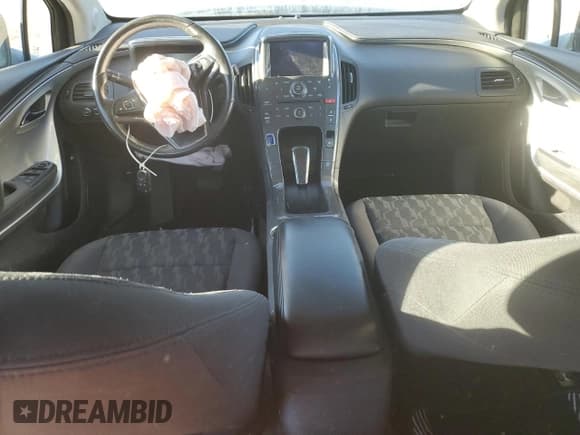 ✅ 2014 Chevrolet Volt • VIN: 1G1RE6E48EU168209 • Lot: 77451454. Wystawiony na Copart z przebiegiem Nie podano. Bezpłatny archiwum sprzedaży aukcyjnych z USA i szczegółowy raport historii pojazdu na DreamBid. Zdjęcie 8.