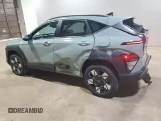 2025 Hyundai Kona SEL with VIN KM8HBCABXSU234040, listed as a Copart auction lot 43825495 with 2,340 mi miles and Clean title. Bid and sale history available at DreamBid. Image 2.