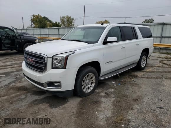 ✅ 2015 GMC Yukon XL SLT • VIN: 1GKS1HKC6FR252078 • Lot: 86607015. Listed on Copart with 222,117 mi. Free auction sales archive from the USA and detailed vehicle history report at DreamBid. Image 1.
