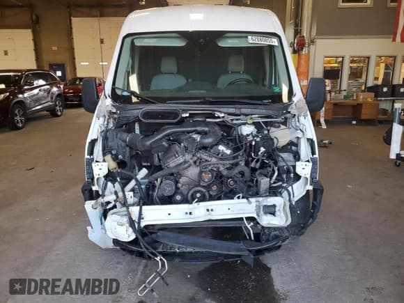 ✅ 2018 Ford Transit • VIN: 1FTYE1CM4JKA55548 • Лот: 62880855. Опубликован ранее на Copart с пробегом 88 928 миль. Бесплатный доступ к архиву аукционных продаж из США и подробный отчёт об истории автомобиля на DreamBid. Изображение 5.