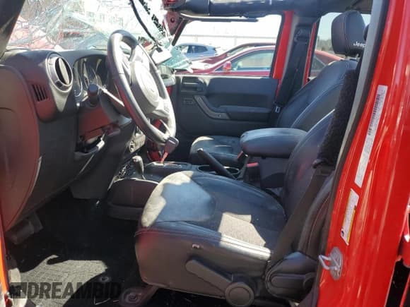 ✅ 2016 Jeep Wrangler Unlimited Freedom • VIN: 1C4BJWDG7GL168548 • Lot: 49893385. Listed on Copart with 107,672 mi. Free auction sales archive from the USA and detailed vehicle history report at DreamBid. Image 7.