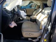 ✅ 2019 Toyota 4Runner SR5 Premium • VIN: JTEZU5JR9K5193580 • Lot: 91584745. Wystawiony na Copart z przebiegiem 106 120 mil. Bezpłatny archiwum sprzedaży aukcyjnych z USA i szczegółowy raport historii pojazdu na DreamBid. Zdjęcie 7.