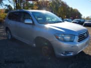 ✅ 2008 Toyota Highlander Sport • VIN: JTEES43A082058164 • Лот: 43573809. Опубликован ранее на IAAI с пробегом 110 803 миль. Бесплатный доступ к архиву аукционных продаж из США и подробный отчёт об истории автомобиля на DreamBid. Изображение 1.