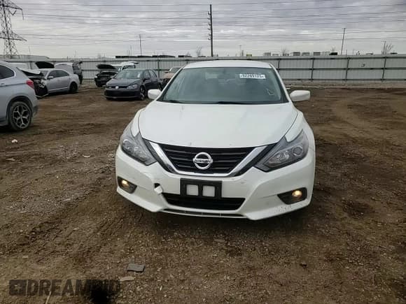 ✅ 2016 Nissan Altima SR • VIN: 1N4AL3AP8GC159162 • Lot: 92269125. Listed on Copart with 86,652 mi. Free auction sales archive from the USA and detailed vehicle history report at DreamBid. Image 13.