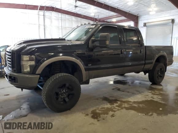 ✅ 2010 Ford F-250 XL • VIN: 1FTSW2B5XAEB29380 • Lot: 85056275. Listed on Copart with 197,436 mi. Free auction sales archive from the USA and detailed vehicle history report at DreamBid. Image 1.