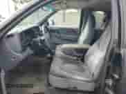 1998 Dodge Dakota SLT z VIN 1B7GL22Y1WS599671, wystawiony jako Copart lot #84451994 z przebiegiem 108 623 mil mil oraz Czysty tytuł • Clean title. Historia ofert i sprzedaży dostępna na DreamBid. Obrazek 7.